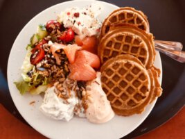 Waffeln und Eis Waffeln und Eis